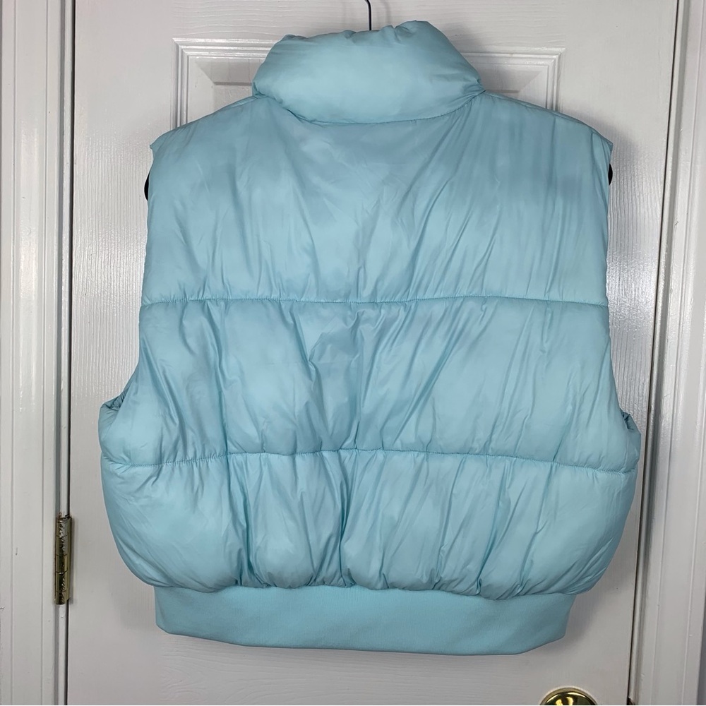 Victoria’s Secret Pink Cropped Puffer Vest Size Large - Picture 3 of 3